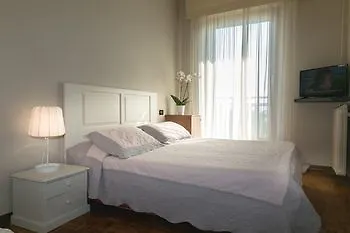 Hotel Mon Repos 3*